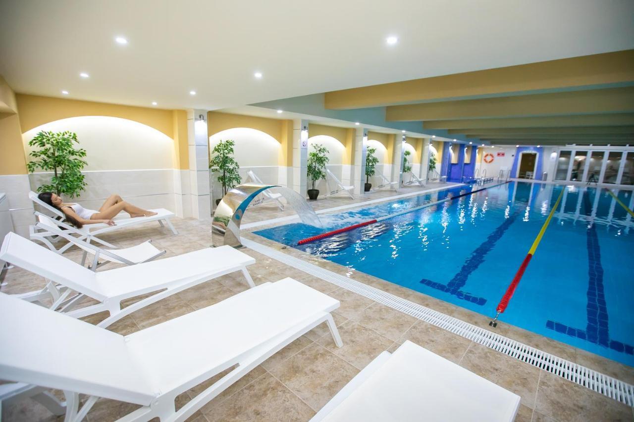 Aquasun Family Hotel 桑丹斯基 外观 照片