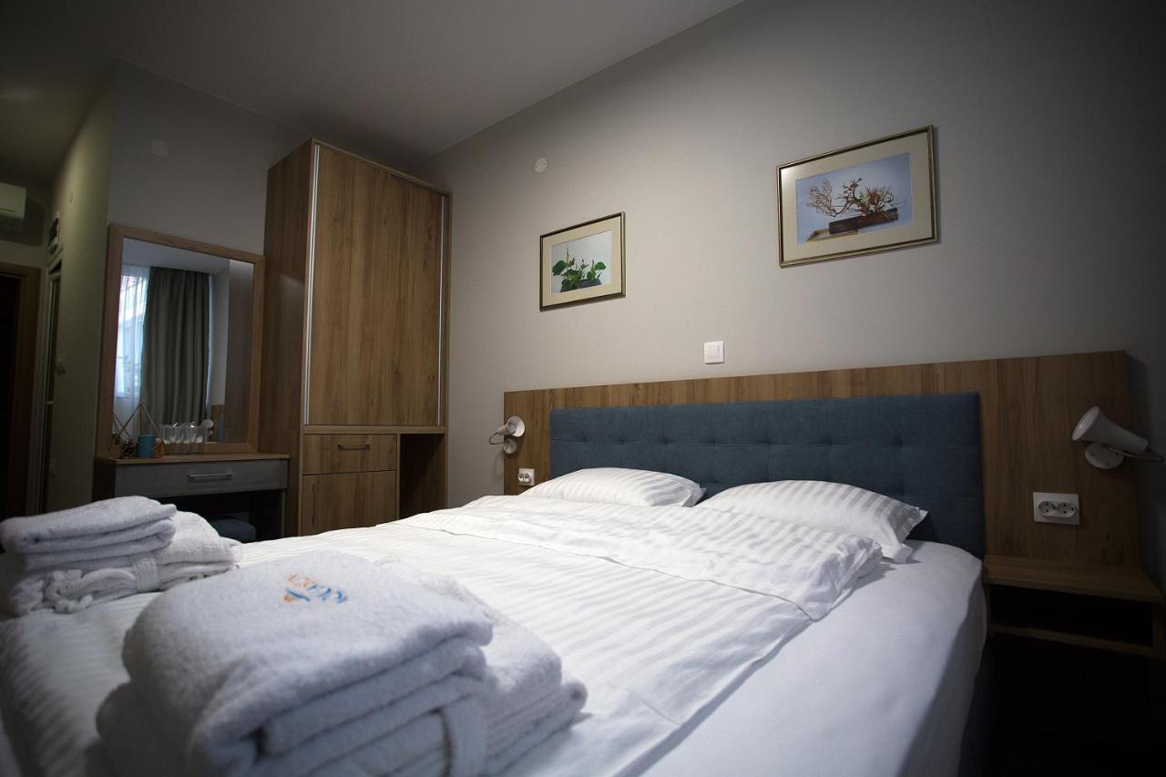 Aquasun Family Hotel 桑丹斯基 外观 照片