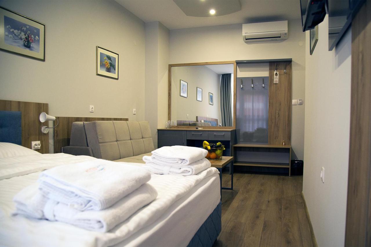 Aquasun Family Hotel 桑丹斯基 外观 照片