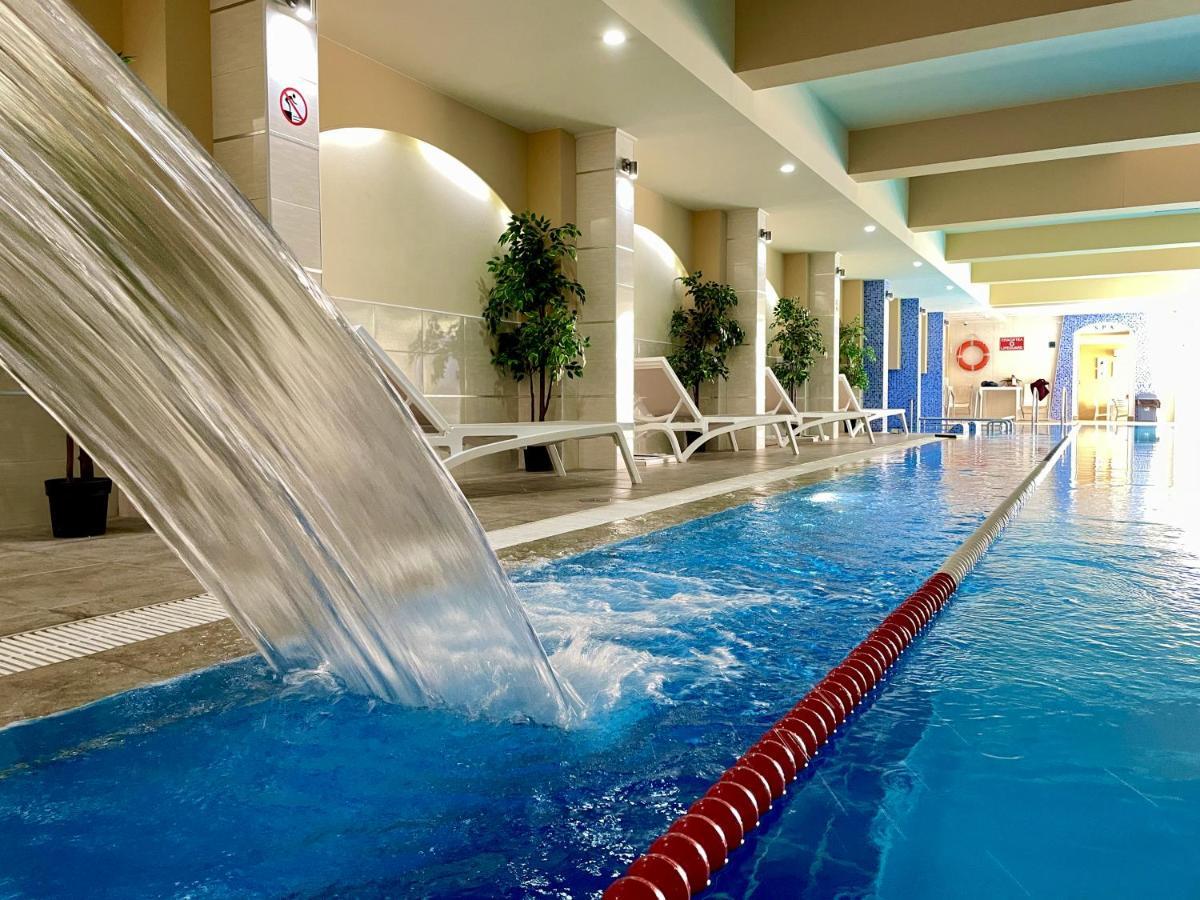Aquasun Family Hotel 桑丹斯基 外观 照片